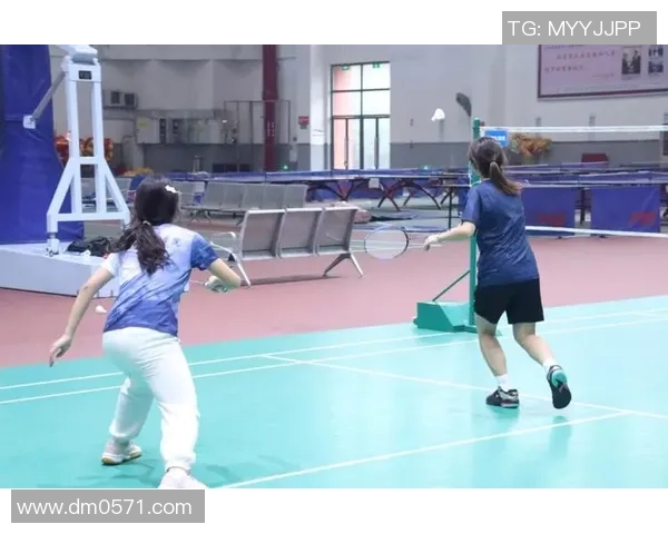 杭州羽毛球队耐力训练新模式引发热议助力竞技水平提升